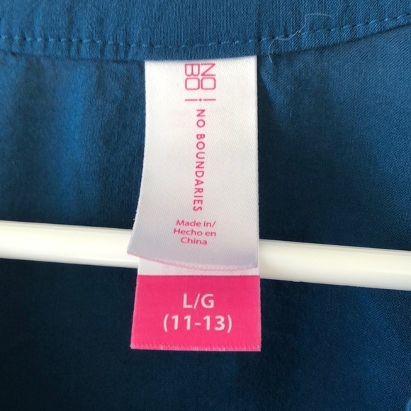 No Boundaries Boho Bell sleeves‎ Top - Picture 4 of 6